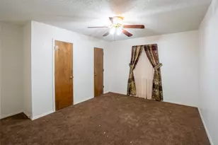 4217 W Pleasant Forest St, Arlington, TX 76015 - Photo 22