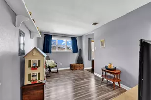 309 N Cedar St, Springtown, TX 76082 - Photo 10