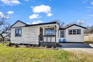 309 N Cedar St, Springtown, TX 76082 - Photo 1