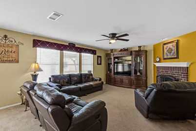 4333 Highgate Road, Fort Worth, TX 76244 - Photo 6