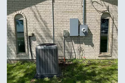 520 S Highway 377, Pilot Point, TX 76258 - Photo 16