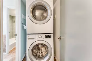 570 E Avenue J, Grand Prairie, TX 75050 - Photo 22