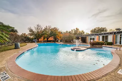 570 E Avenue J #B, Grand Prairie, TX 75050 - Photo 18