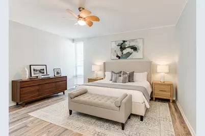 570 E Avenue J #B, Grand Prairie, TX 75050 - Photo 8