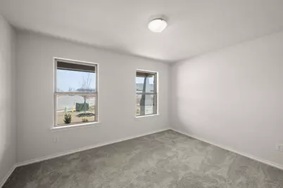 301 Comanche Drive, Cleburne, TX 76033 - Photo 16