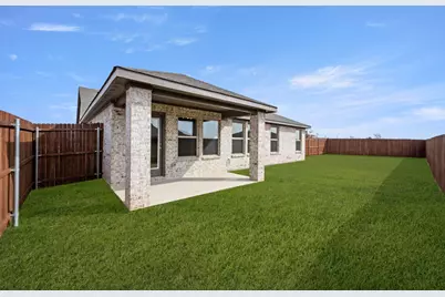 301 Comanche Drive, Cleburne, TX 76033 - Photo 26