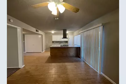 6521 Blackberry Drive, Arlington, TX 76016 - Photo 4