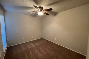 6521 Blackberry Dr, Arlington, TX 76016 - Photo 14