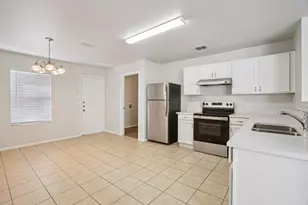 4933 Parkrise Dr, Fort Worth, TX 76179 - Photo 8