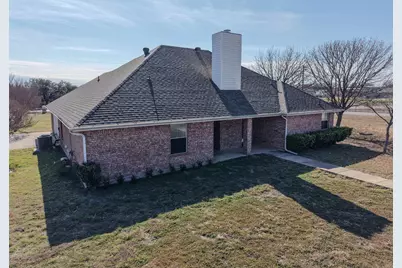 7848 Nine Mile Bridge Road, Fort Worth, TX 76135 - Photo 32