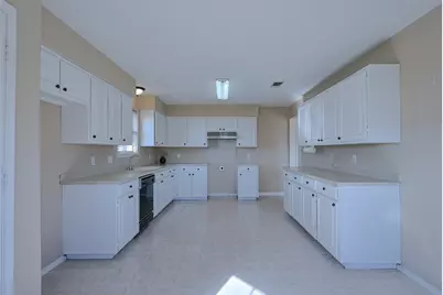 7848 Nine Mile Bridge Road, Fort Worth, TX 76135 - Photo 10