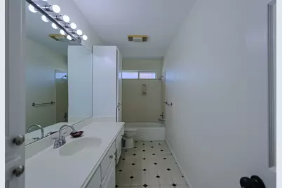 7848 Nine Mile Bridge Road, Fort Worth, TX 76135 - Photo 16