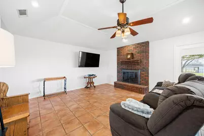 316 Sanchez Court, Weatherford, TX 76088 - Photo 6