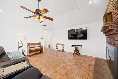 316 Sanchez Court, Weatherford, TX 76088 - Photo 8