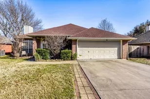 1116 Oak Valley, Denton, TX 76209 - Photo 2