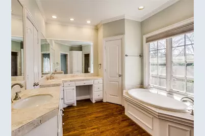 4308 N Cresthaven Road, Dallas, TX 75209 - Photo 16