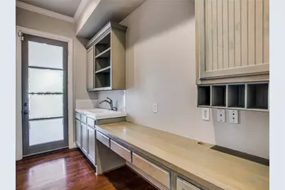 4308 N Cresthaven Road, Dallas, TX 75209 - Photo 22