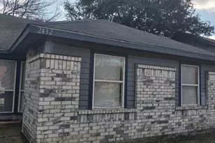 2432 E Timberview Ln, Arlington, TX 76014 - Photo 1