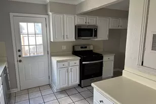 8427 Ridgelea St, Dallas, TX 75209 - Photo 12