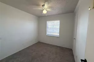 624 Botany Bay Dr, Dallas, TX 75211 - Photo 16