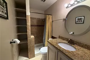 624 Botany Bay Dr, Dallas, TX 75211 - Photo 10