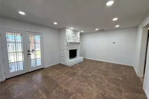 624 Botany Bay Dr, Dallas, TX 75211 - Photo 12