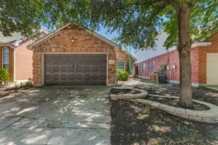 2709 Mountain Lion Dr, Fort Worth, TX 76244 - Photo 1