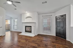 2709 Mountain Lion Dr, Fort Worth, TX 76244 - Photo 4