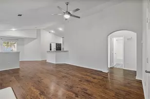 2709 Mountain Lion Dr, Fort Worth, TX 76244 - Photo 6