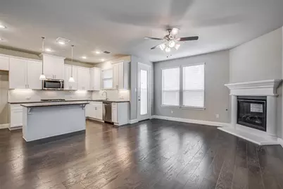 704 Reeves Lane, Plano, TX 75075 - Photo 8