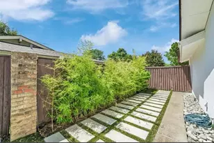 2926 Forest Hills Ln, Richardson, TX 75080 - Photo 22