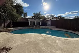 2926 Forest Hills Ln, Richardson, TX 75080 - Photo 4