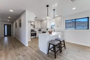 3719 Dutton Dr, Dallas, TX 75211 - Photo 8