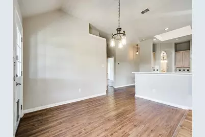 5924 Legend Lane, The Colony, TX 75056 - Photo 8