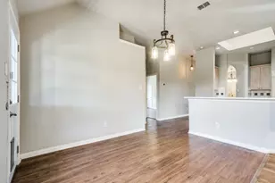 5924 Legend Ln, The Colony, TX 75056 - Photo 8