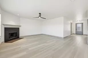 9140 Liberty Crossing Dr, Fort Worth, TX 76131 - Photo 10