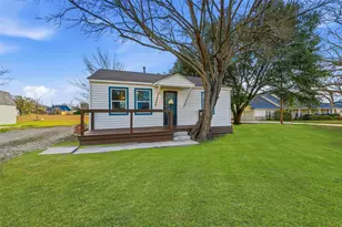 318 Methodist St, Red Oak, TX 75154 - Photo 1