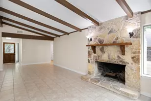 8735 S Monticello Cir, Granbury, TX 76049 - Photo 10