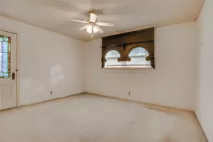 9630 Ravensway Dr, Dallas, TX 75238 - Photo 24