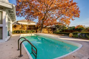 9630 Ravensway Dr, Dallas, TX 75238 - Photo 28