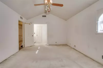 9630 Ravensway Drive, Dallas, TX 75238 - Photo 18