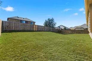 8204 Spitfire Trail, Aubrey, TX 76227 - Photo 34