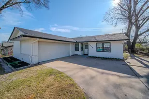 1614 Solitude Dr, Dallas, TX 75241 - Photo 1