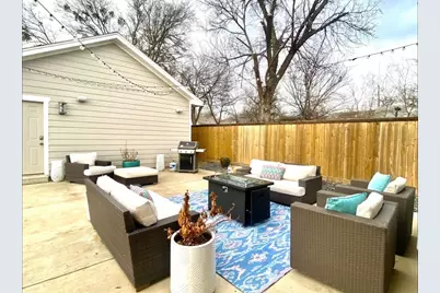 3526 Ivandell Avenue, Dallas, TX 75211 - Photo 12