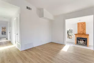 1328 Pelican Cir, Pelican Bay, TX 76020 - Photo 6