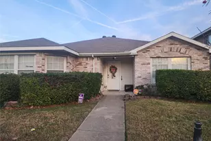 7818 Jubilant Dr, Dallas, TX 75237 - Photo 2