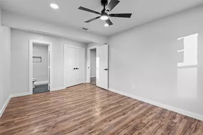 8423 Glen Regal Drive, Dallas, TX 75243 - Photo 4