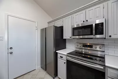 485 Ashley Lane, Roanoke, TX 76262 - Photo 8