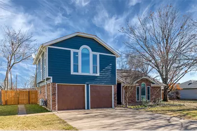 485 Ashley Lane, Roanoke, TX 76262 - Photo 2