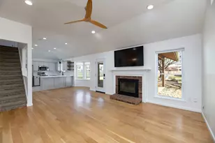 485 Ashley Ln, Roanoke, TX 76262 - Photo 6